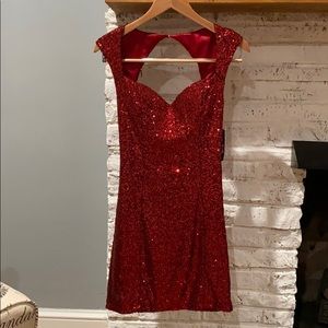Red mini Guess dress with keyhole back-Vegas?!